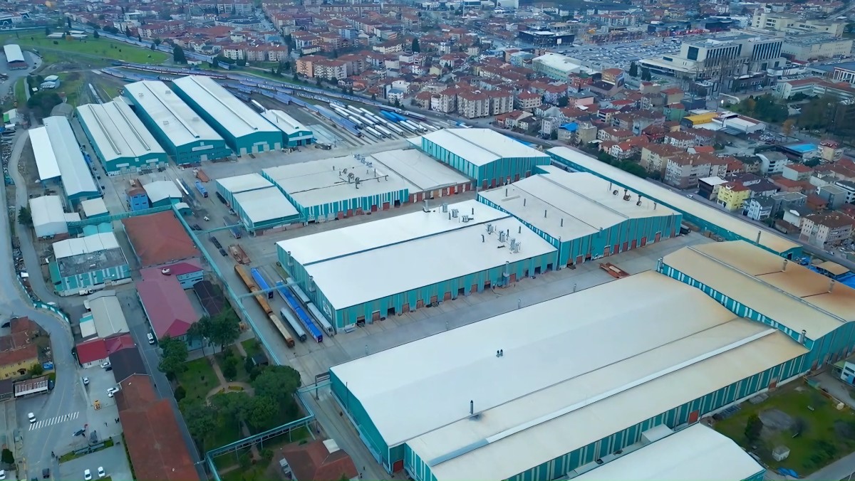 Gintek karayolu ve demiryolu yapıları